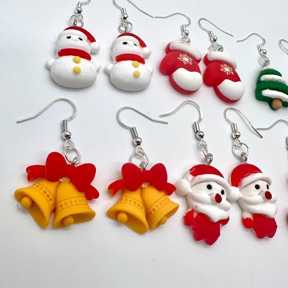 Christmas Earrings - Snow Men, Mittens, Trees, Bells, Santa , Stockings - Picture 3 of 10
